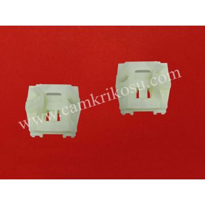(1997-2010) SAAB 9-5 CAM KRİKO PLASTİĞİ ÖN SOL-SAĞ