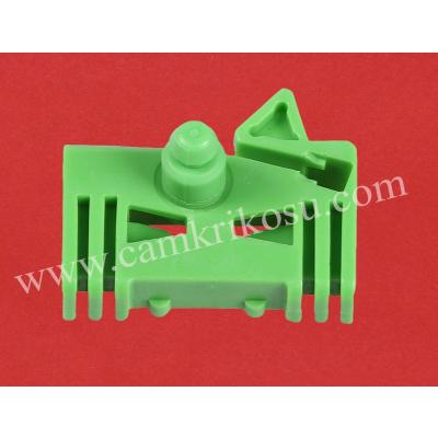 PEUGEOT 306 CAM KRİKO PLASTİĞİ ÖN SOL