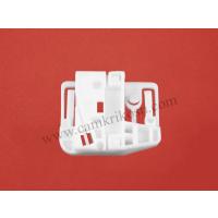 (2002-2008) RENAULT MEGANE 2 CAM KRİKO PLASTİĞİ ARKA SOL (OEM CODE: 8201010924-8200028070-8200020874)