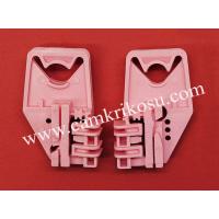 (2004-2013) SKODA OCTAVİA MK2 (OCTAVİA5-OCTAVİA A5) CAM KRİKO PLASTİĞİ ÖN SOL (OEM CODE: 1Z1837655-1Z1837461)