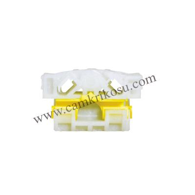 (2008-2015) RENAULT LAGUNA 3 CAM KRİKO PLASTİĞİ ARKA SOL (OEM CODE: 827010001R)