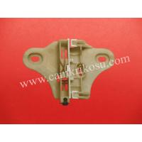 (2013->>) RENAULT CLİO 4 CAM KRİKO PLASTİĞİ ÖN SAĞ (OEM CODE: 807205569R)