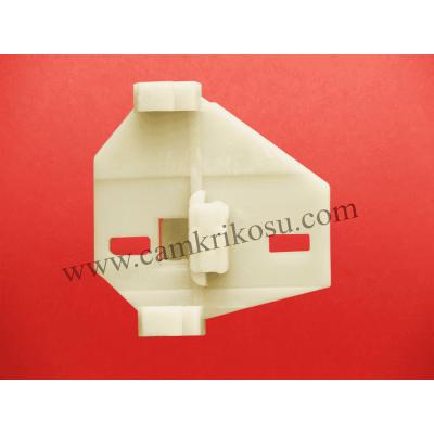 (1990-2003) VOLKSWAGEN TRANSPORTER T4 MANUEL CAM KRİKO PLASTİĞİ ÖN SOL (OEM CODE: 701837501)