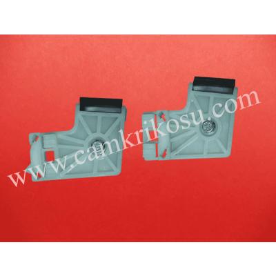(1995-2002) VOLKSWAGEN POLO CLASSİC CAM KRİKO BÜTÜN PLASTİĞİ (LAB) ÖN SOL (OEM CODE: 6K4 837 401-6K4837401G)
