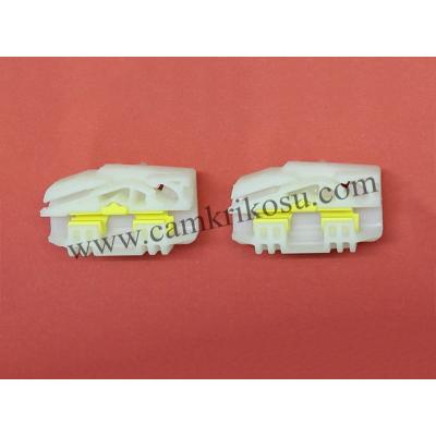 (1995-2009) VOLKSWAGEN SHARAN CAM KRİKO PLASTİĞİ ÖN SOL (OEM CODE: 7M0837461)