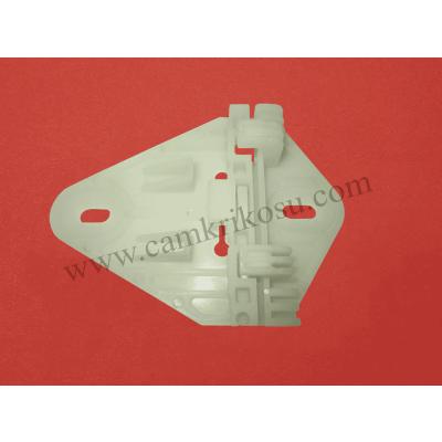 (1996-2003) RENAULT MEGANE 1 CAM KRİKO PLASTİĞİ ARKA SAĞ (OEM CODE: 7700834342)