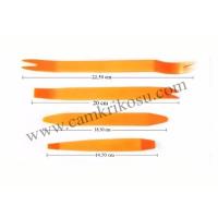 TRİM,KLİPS,TEYP SÖKME APARATLARI  (4 PARÇA) ÜNİVERSAL