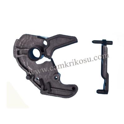 BMW E90 KİLİT PLASTİĞİ SAĞ (OEM CODE: 51217202146-51217059974-51217154626-51214389474-51217036170-51217154628-51217167068-51217167074)