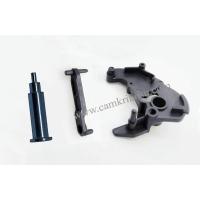 BMW E90 KİLİT PLASTİĞİ SOL + SABİTLEME PERÇİNİ (OEM CODE:51217202143-51217059967-51217154621-51217036167-51217154619-51217167065-51217167071)